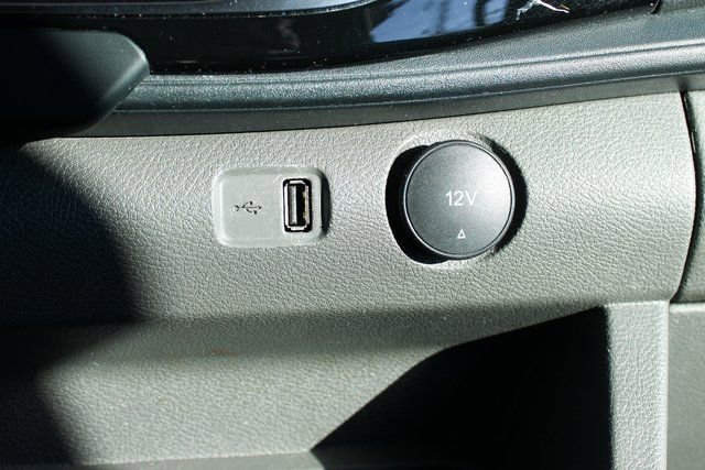 Used 2024 Ford Transit 350 XLT image 18