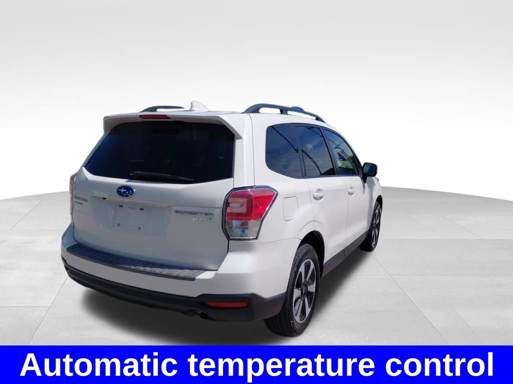 Used 2017 Subaru Forester 2.5i Premium AWD/4WD image 10