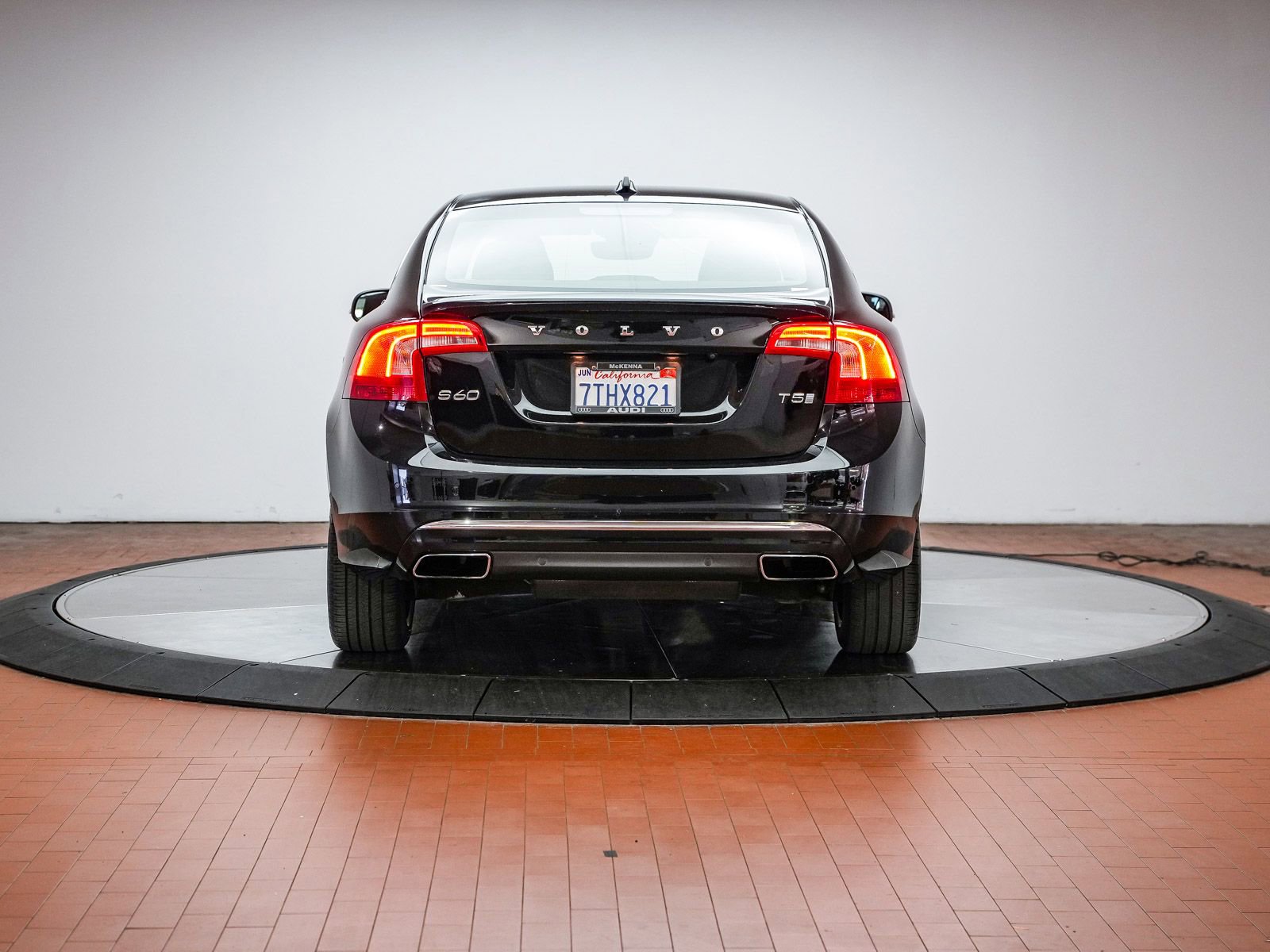 Used 2016 Volvo S60 T5 Premier FWD image 3
