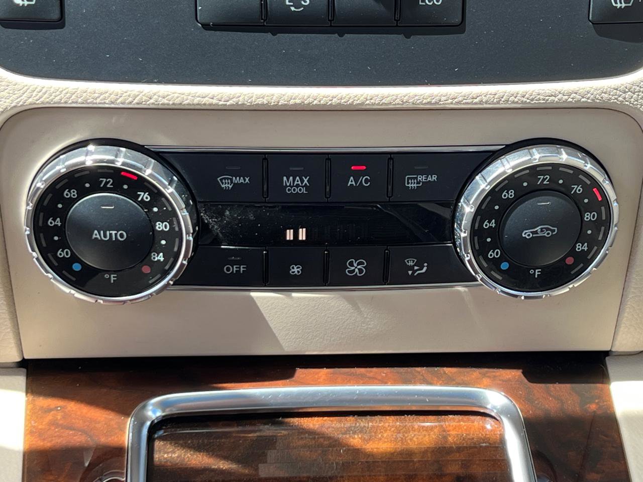 Used 2013 Mercedes-Benz GLK 350 4MATIC image 25