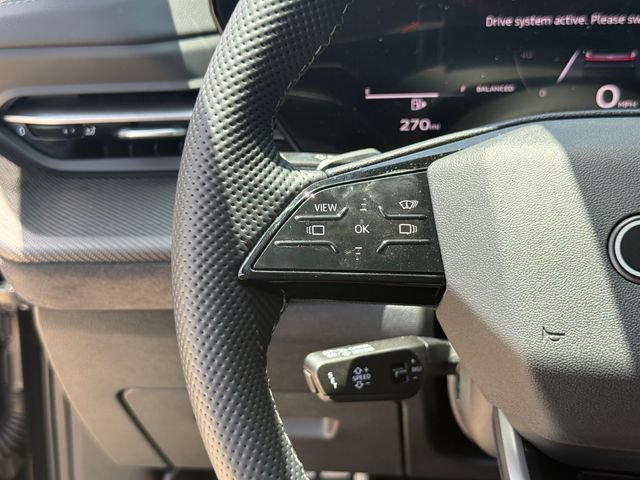 Used 2025 Audi SQ5 Prestige AWD/4WD image 17