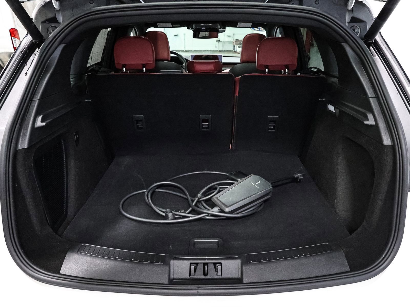 Used 2025 Lincoln Corsair Grand Touring image 17