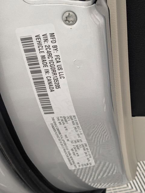 Used 2024 Chrysler Voyager LX image 36