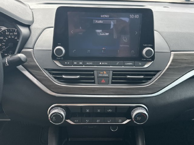 Certified 2023 Nissan Altima 2.5 SV FWD image 17