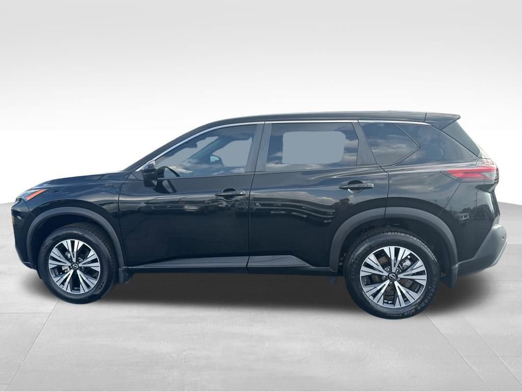 Used 2022 Nissan Rogue SV image 9