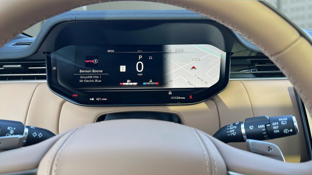 New 2026 Land Rover Range Rover SE image 33