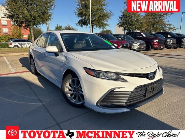 Used 2023 Toyota Camry LE
