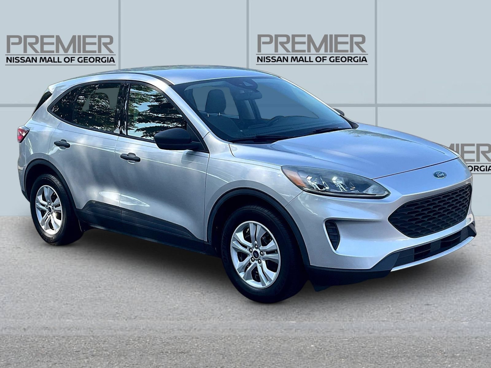 Used 2020 Ford Escape S FWD image 3