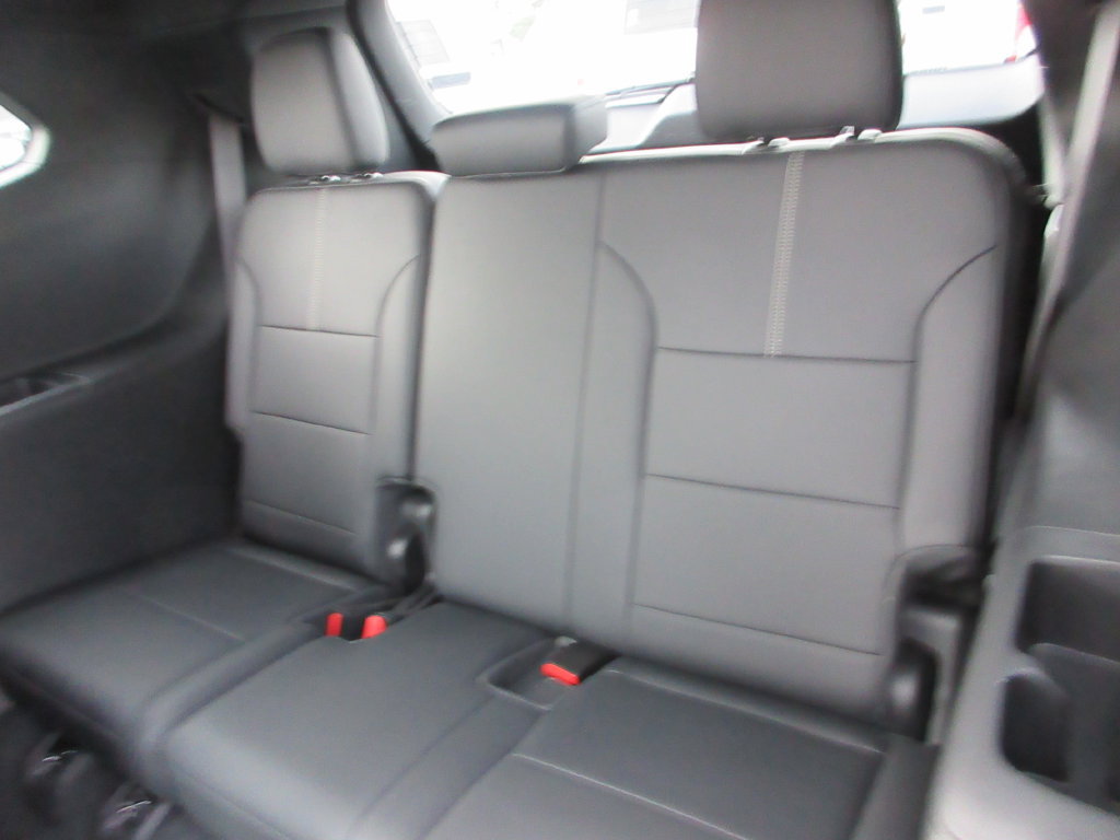 Certified 2024 GMC Acadia Elevation w/ Luxury Package FWD image 23