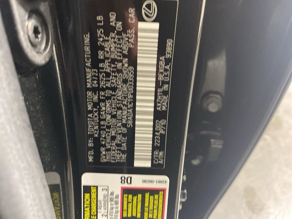 Certified 2023 Lexus ES 300h w/ Premium Package image 37