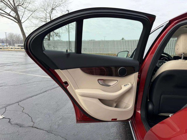 Used 2018 Mercedes-Benz C 300 4MATIC Sedan image 20