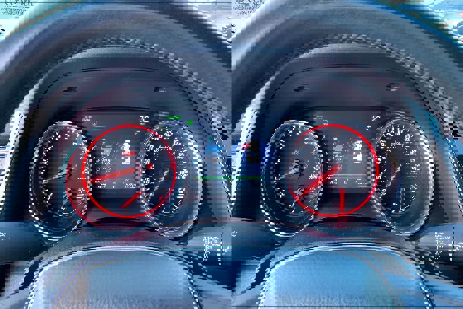 Used 2020 Toyota Camry XSE image 25