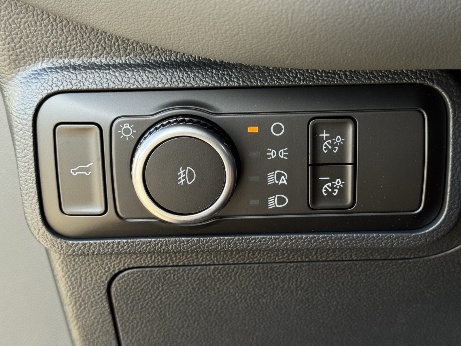 New 2026 Ford Explorer Active w/ Active Comfort Package RWD image 21