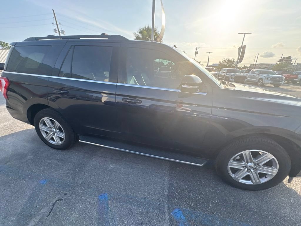 Used 2021 Ford Expedition XLT RWD image 15