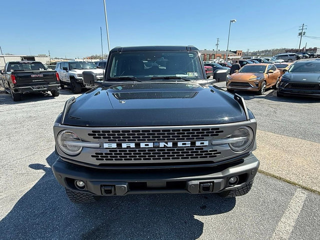 Used 2023 Ford Bronco Badlands image 9