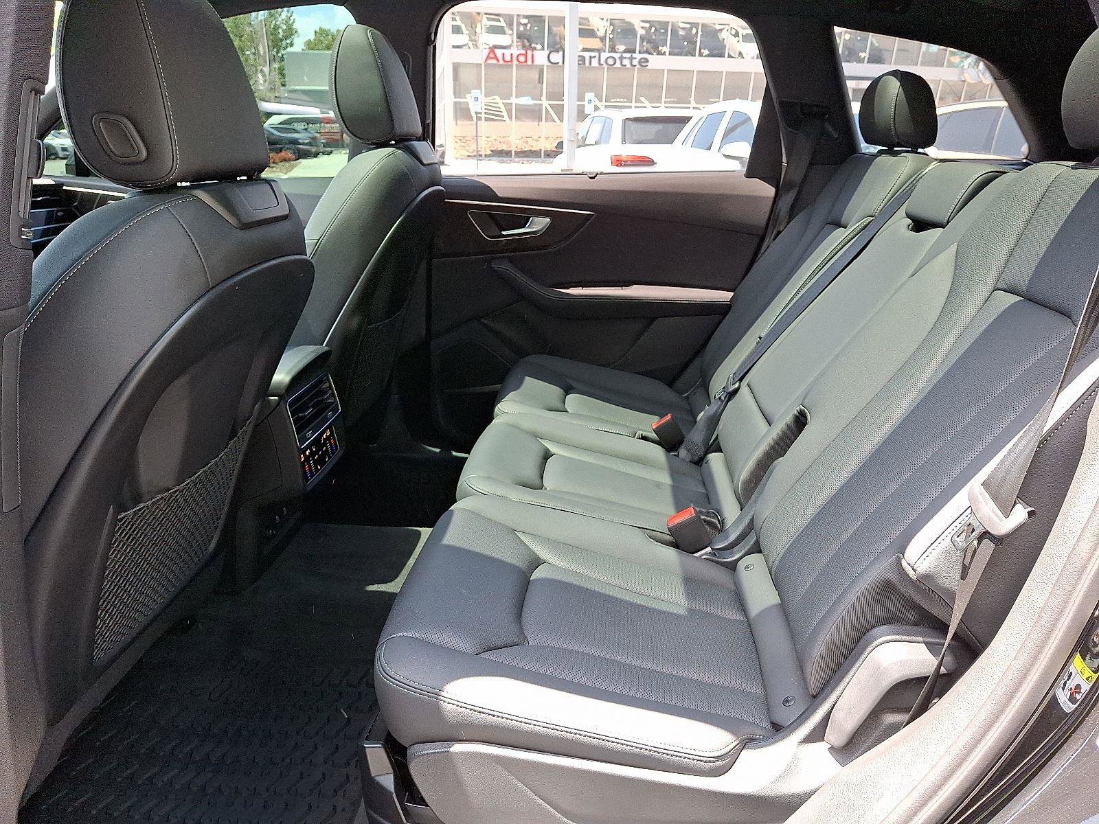 Used 2025 Audi Q7 3.0T Premium Plus image 10