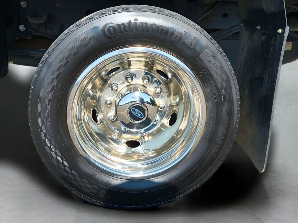 Used 2024 Ford F450 XL image 4