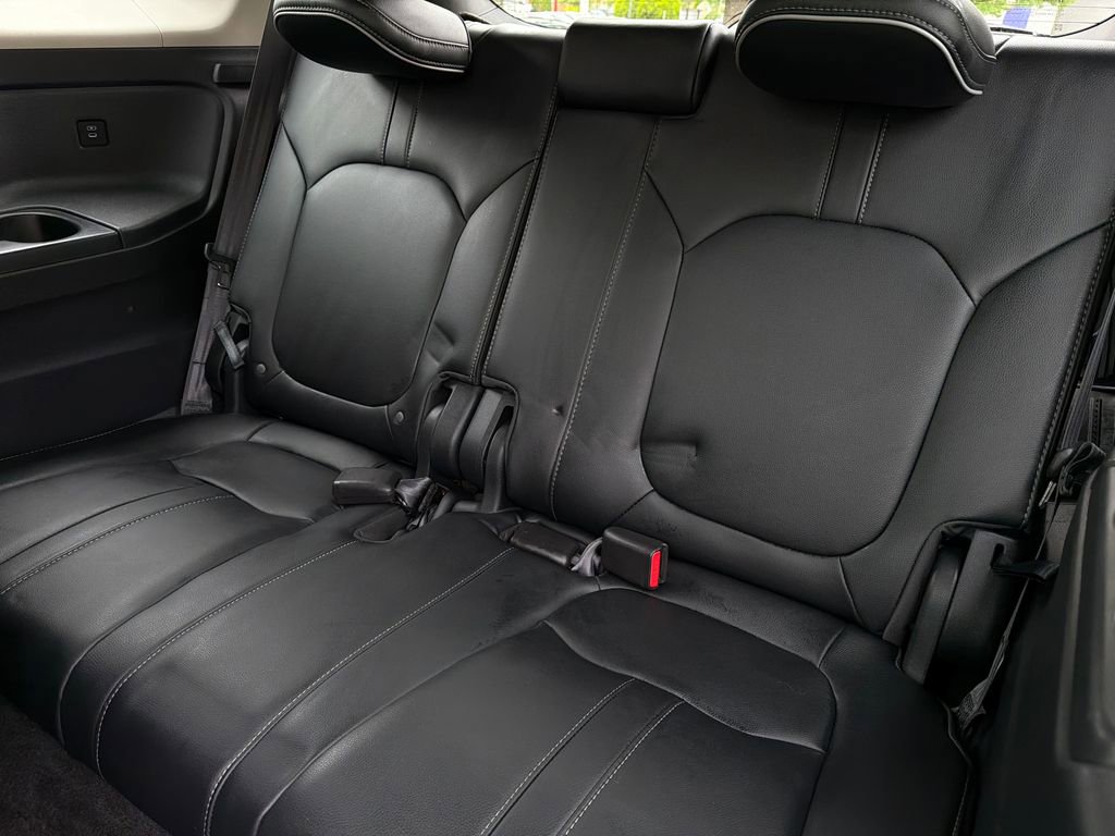 Used 2024 Honda Pilot Elite image 27