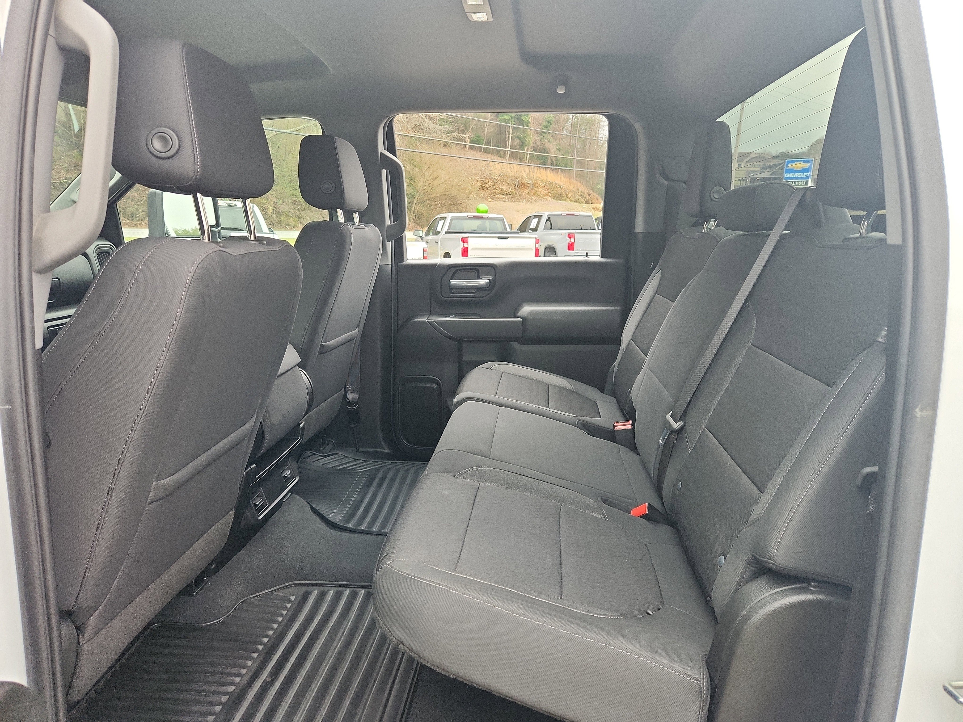 Used 2023 Chevrolet Silverado 2500 Custom w/ Custom Value Package image 27