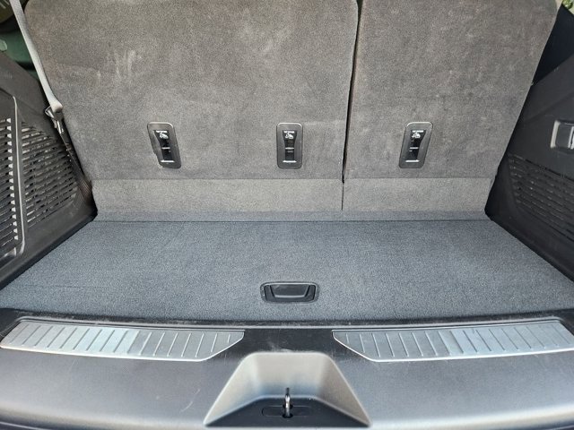 Used 2025 Chevrolet Tahoe RST w/ Comfort Package image 33