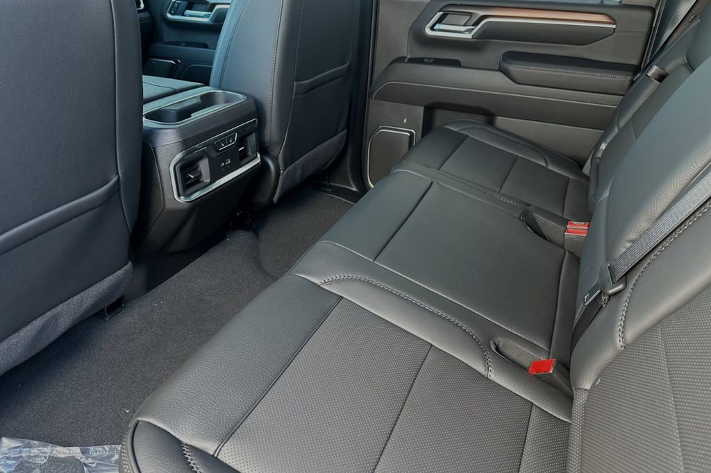 Used 2025 GMC Sierra 2500 Denali w/ Max Trailering Package image 10