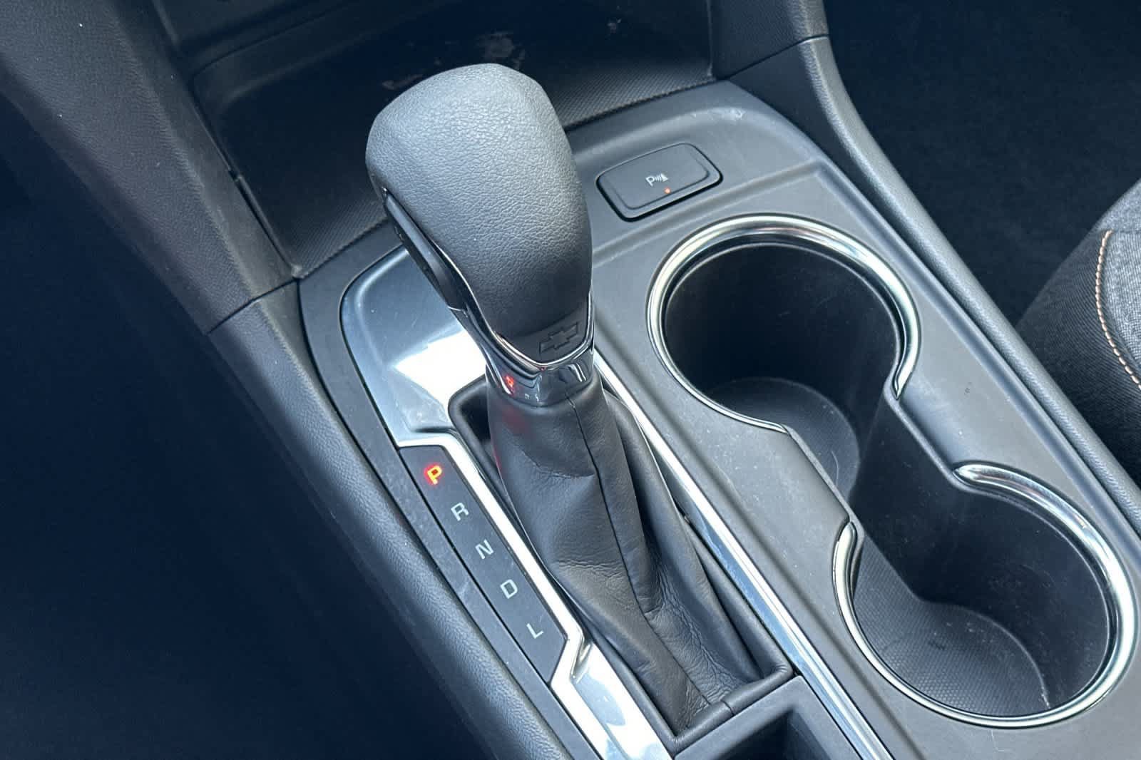Used 2024 Chevrolet Equinox LT FWD image 22