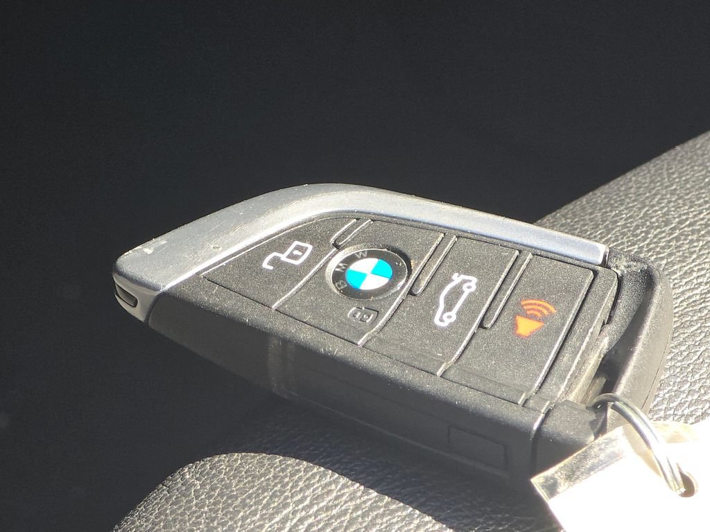 Used 2021 BMW X4 M40i w/ Executive Package AWD/4WD image 33
