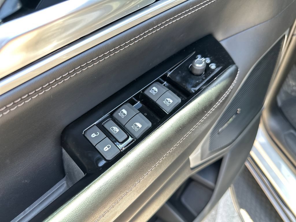 New 2026 Jeep Grand Wagoneer L 4WD image 18