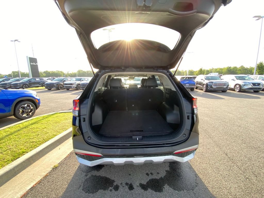 Certified 2024 Kia Sportage EX AWD/4WD image 9