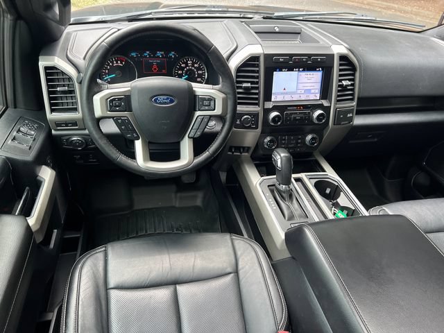 Used 2019 Ford F150 Lariat w/ Equipment Group 502A Luxury AWD/4WD image 26