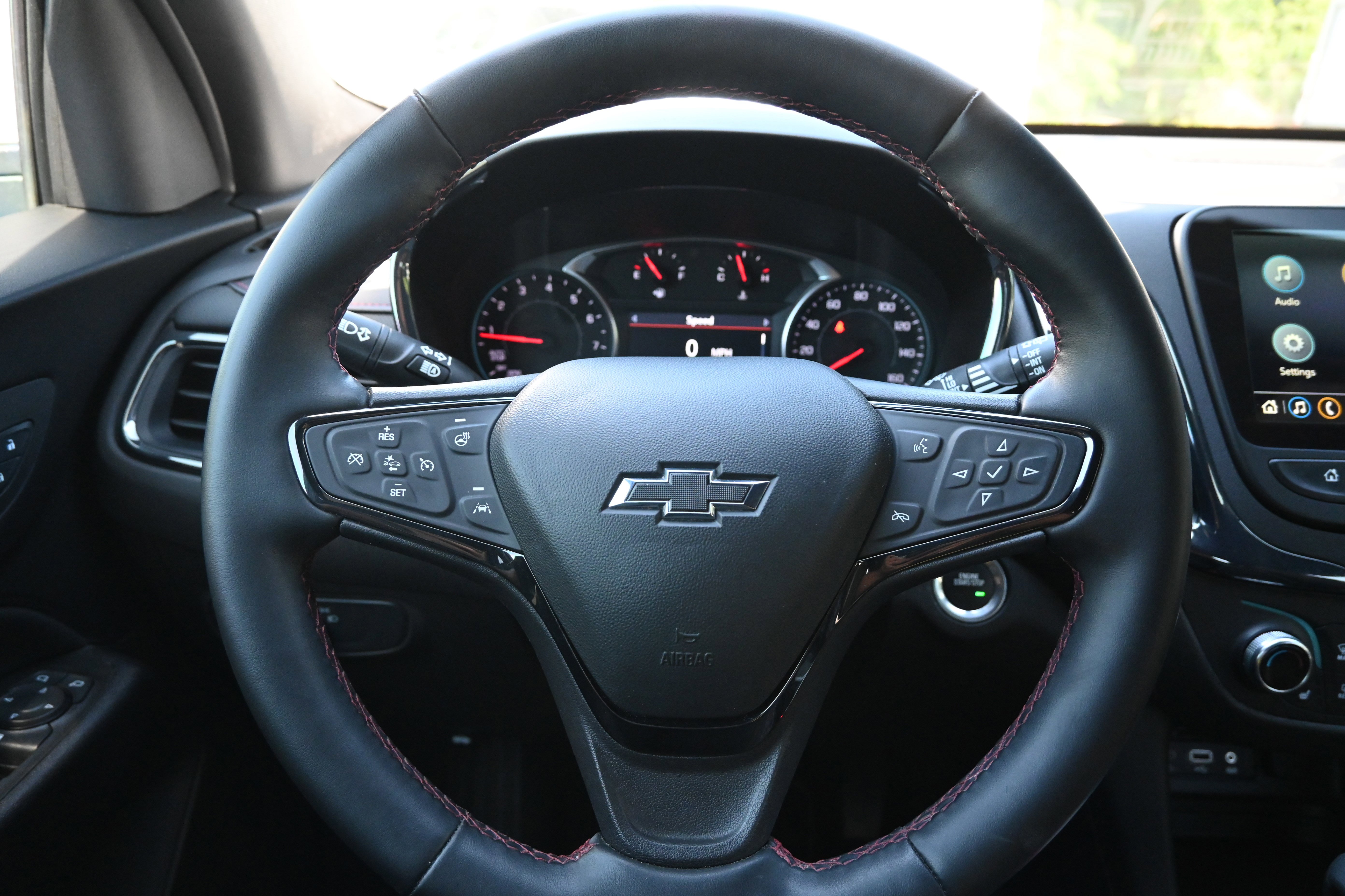 Used 2024 Chevrolet Equinox RS w/ RS Leather Package FWD image 17