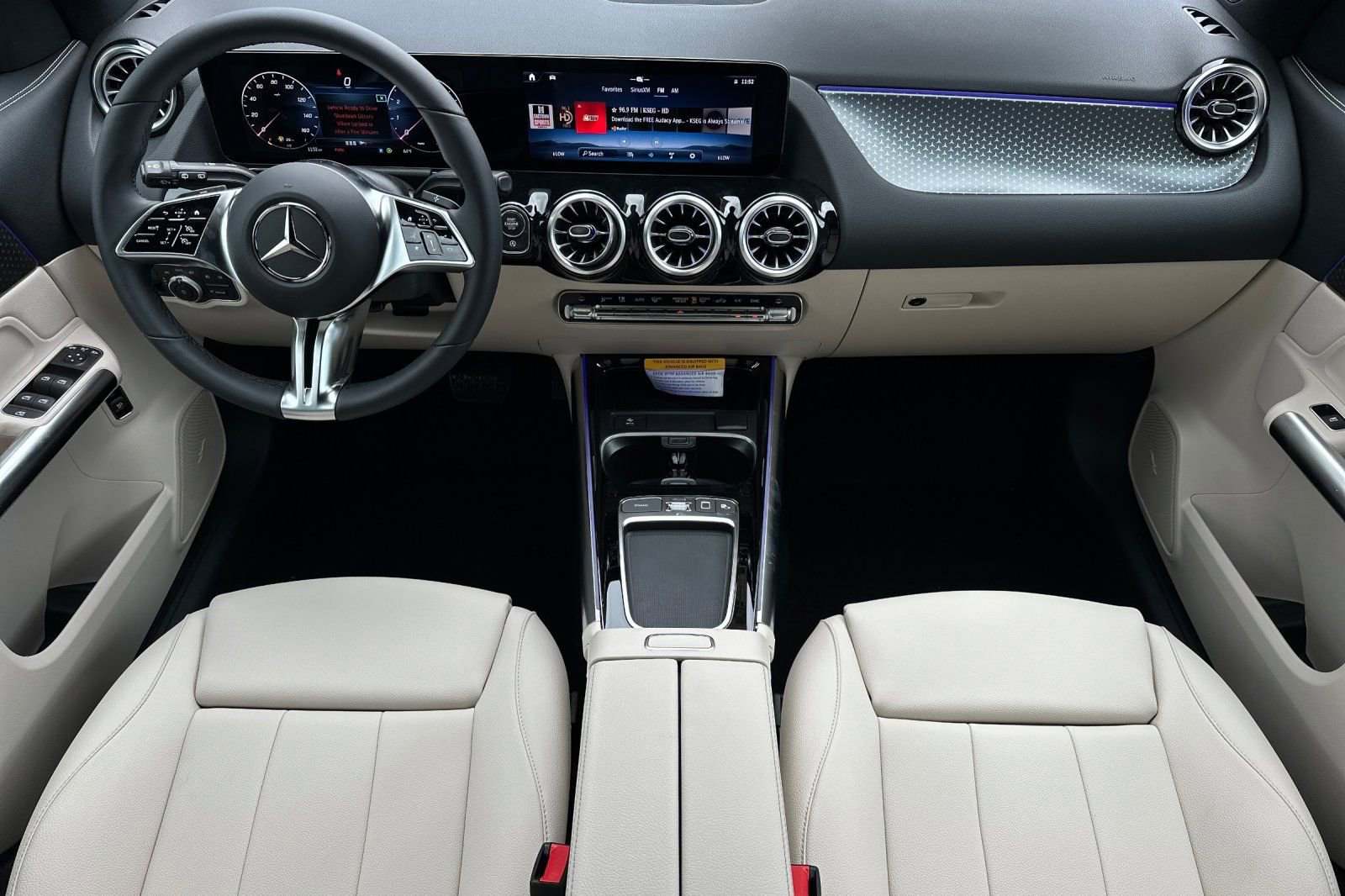 New 2025 Mercedes-Benz GLA 250 image 16