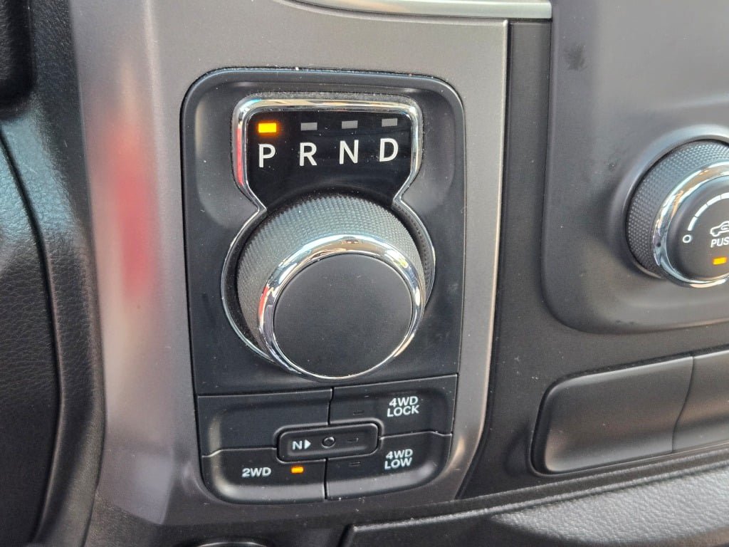 Used 2024 RAM 1500 Classic SLT AWD/4WD image 26