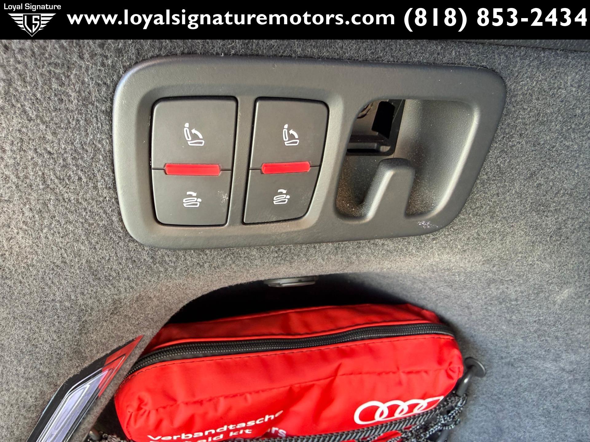 Used 2017 Audi Q7 3.0T Prestige w/ Prestige Package AWD/4WD image 12
