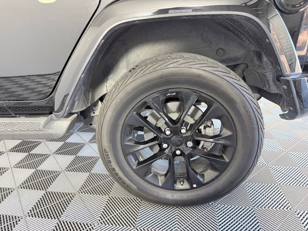 Used 2023 Jeep Wrangler Altitude image 29