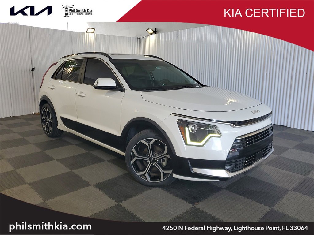 Certified 2024 Kia Niro EX Touring