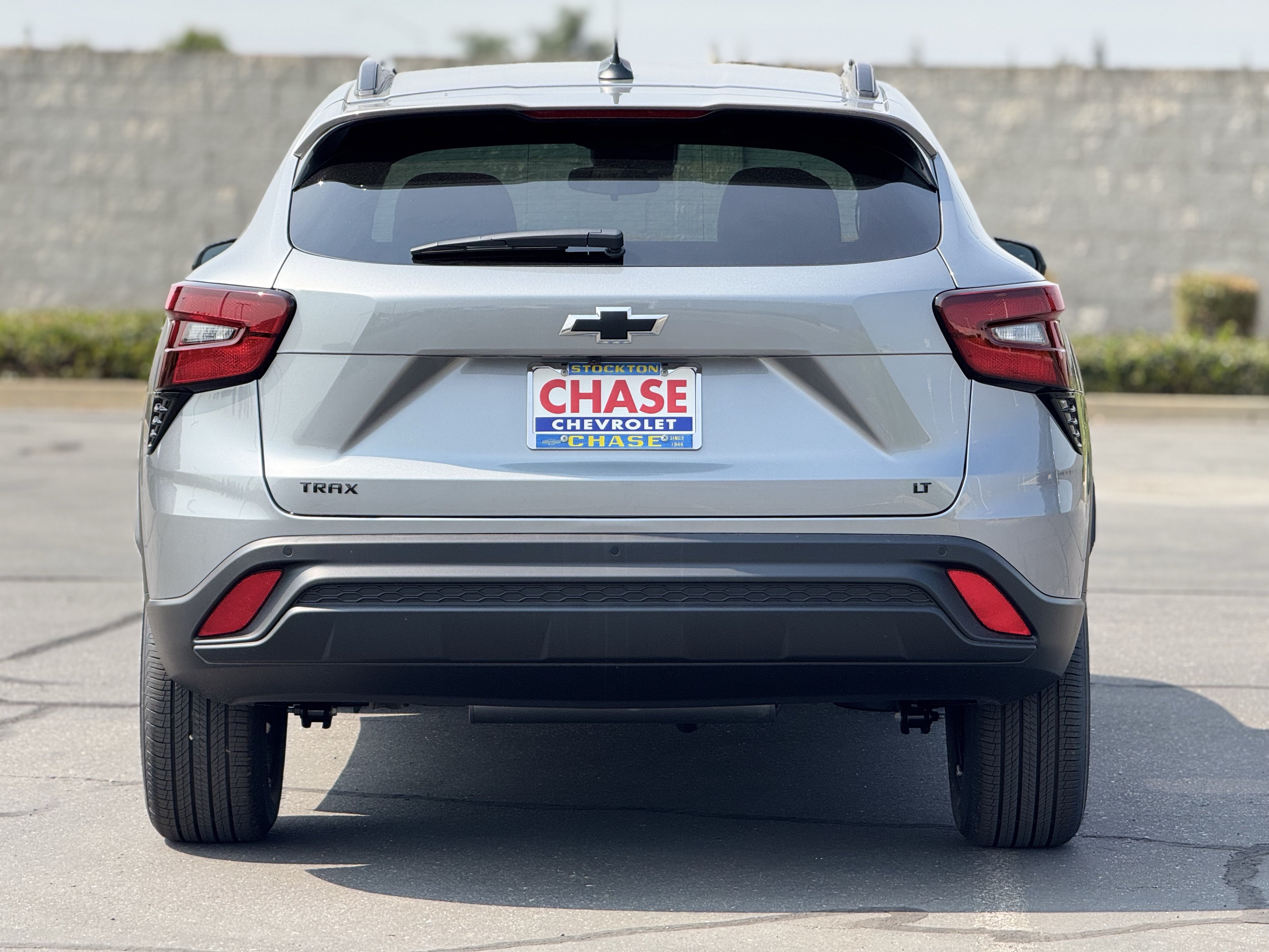 New 2026 Chevrolet Trax LT w/ Driver Confidence Package FWD image 6