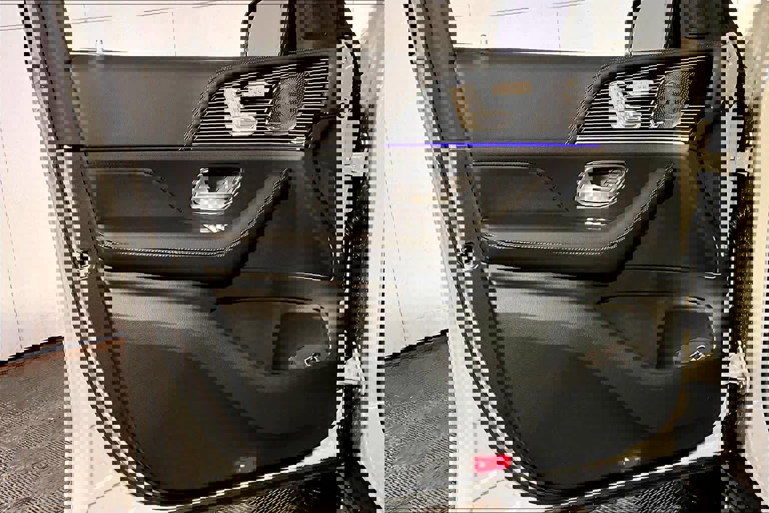 New 2026 Mercedes-Benz GLS 580 4MATIC image 11