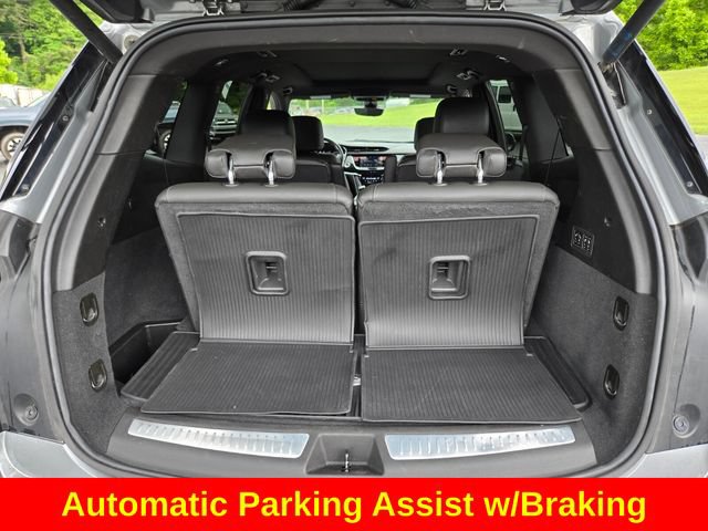 Used 2023 Cadillac XT6 Sport w/ Technology Package AWD/4WD image 18