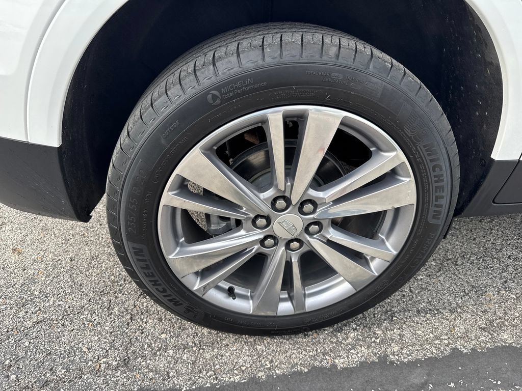 Used 2024 Cadillac XT5 Premium Luxury AWD/4WD image 5