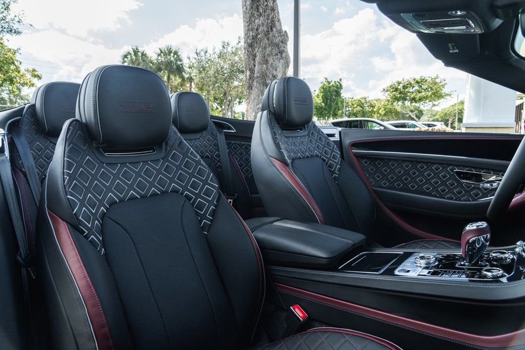 Used 2024 Bentley Continental GT Speed image 21