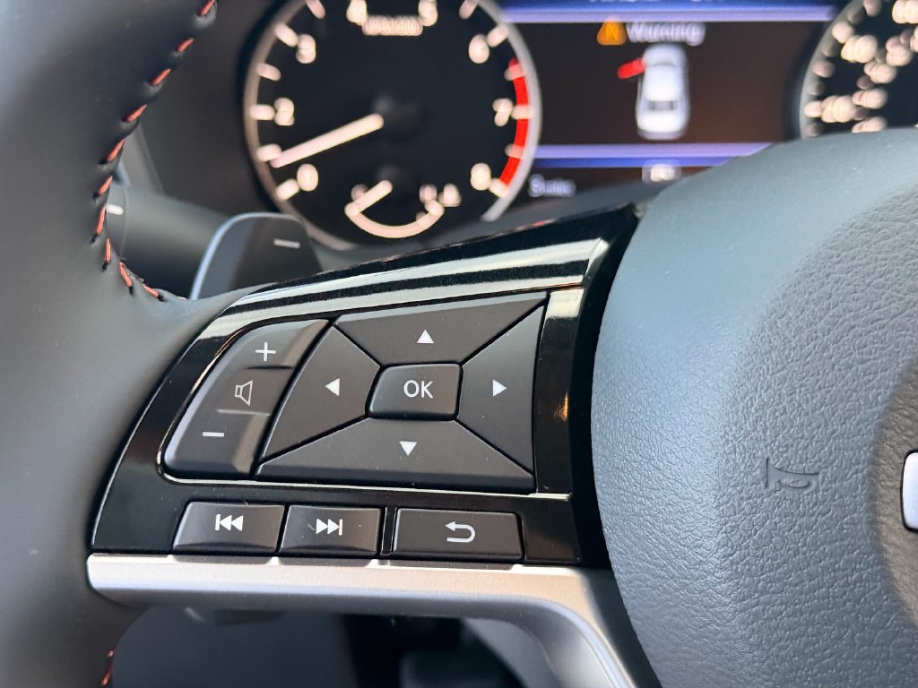 New 2026 Nissan Altima 2.5 SR FWD image 14