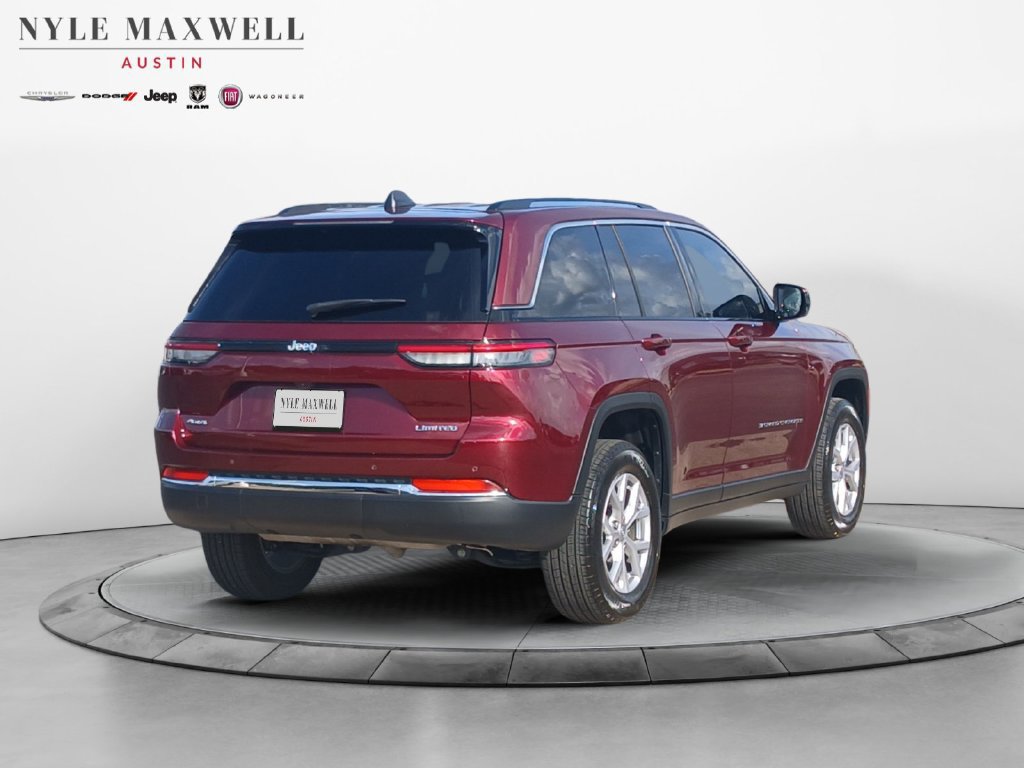 Used 2022 Jeep Grand Cherokee Limited AWD/4WD image 16