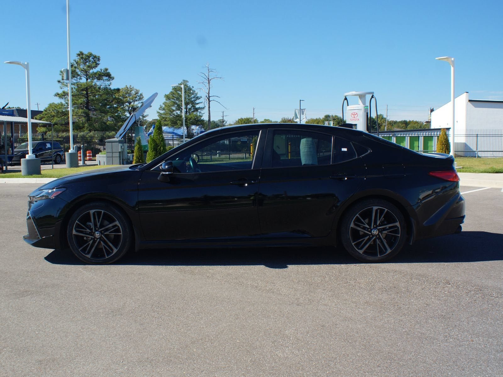 Used 2025 Toyota Camry XSE w/ Premium Plus Package FWD image 13