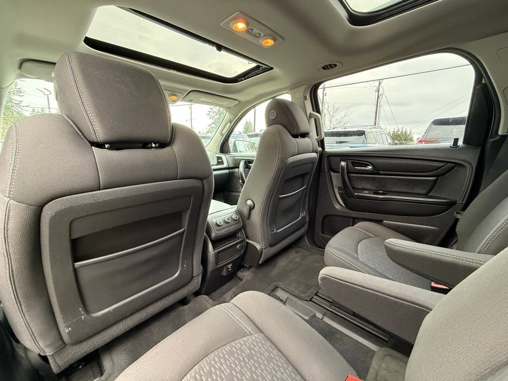 Used 2016 GMC Acadia SLE image 15