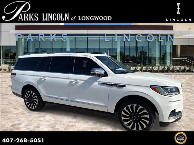 Used 2024 Lincoln Navigator L Black Label image 1