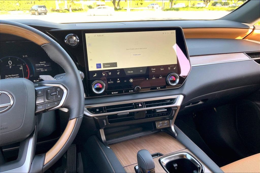 Used 2026 Lexus RX 350 Premium w/ Accessory Package (K3) image 8