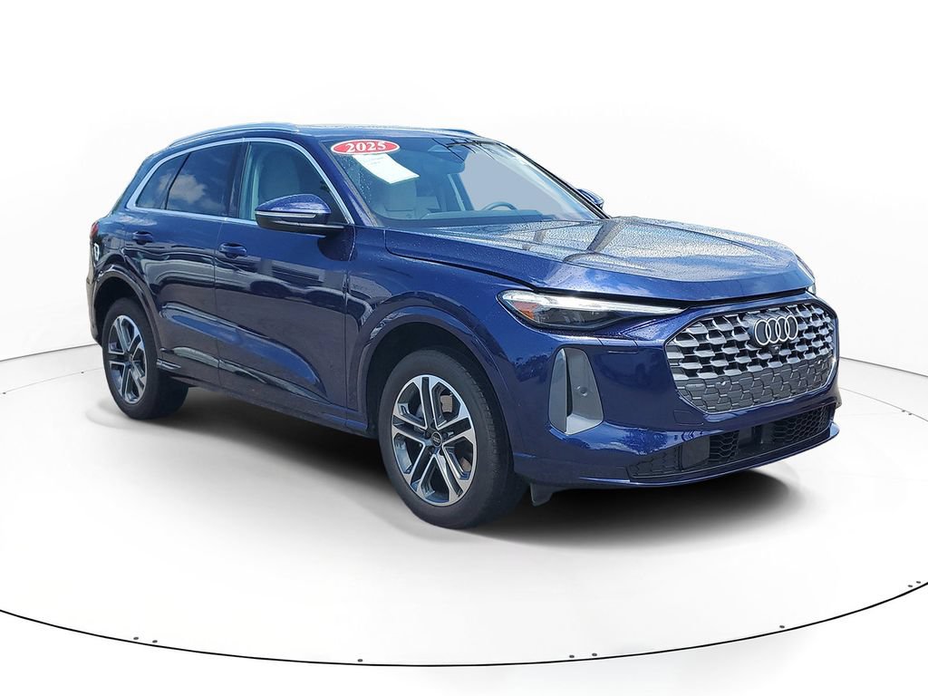 Certified 2025 Audi Q5 Premium Plus w/ Premium Plus
