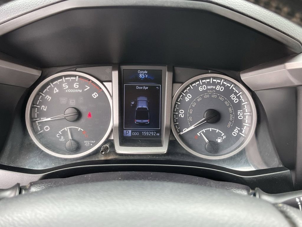 Used 2016 Toyota Tacoma SR5 w/ SR5 Appearance Package (SN) AWD/4WD image 30