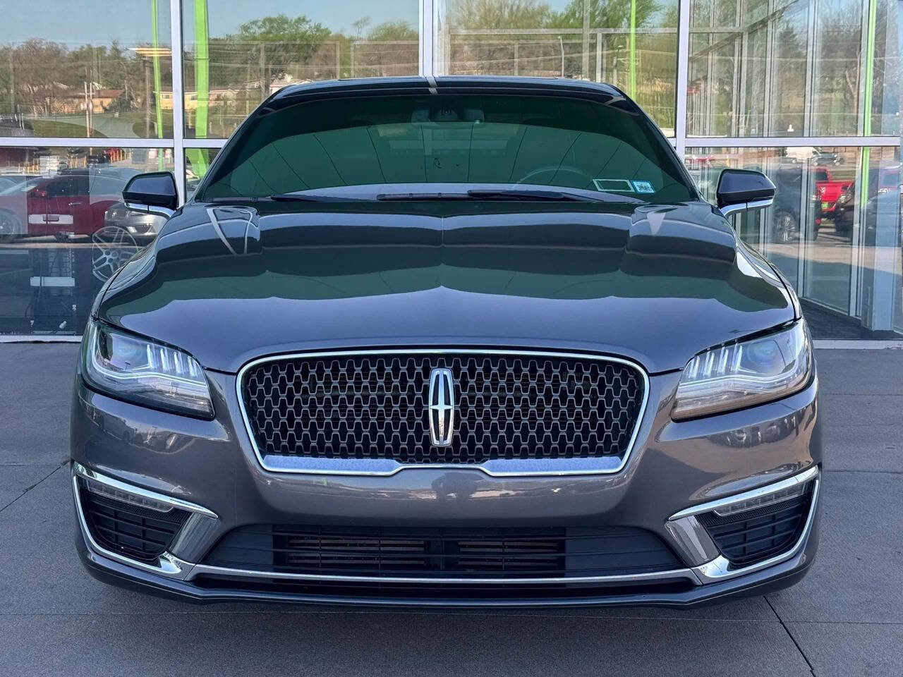 Used 2018 Lincoln MKZ Select w/ Select Plus Package image 2